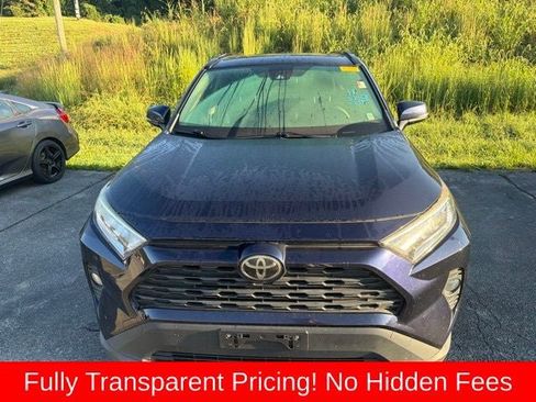 Used 2019 Toyota RAV4 XLE w/ All Weather Liner Package AWD/4WD image 12