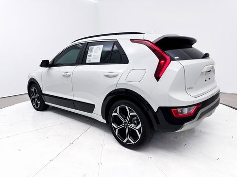 Certified 2024 Kia Niro EX Touring image 15