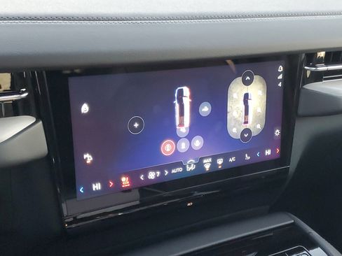 New 2025 Lincoln Navigator L Reserve w/ Jet Appearance Package image 24