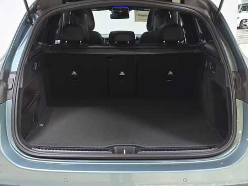 New 2026 Mercedes-Benz GLC 300 4MATIC image 14