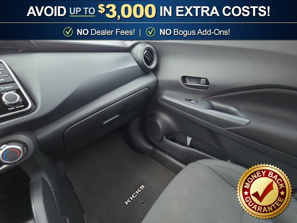 Used 2025 Nissan Kicks Play S FWD image 27