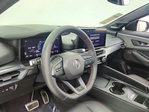 Used 2024 Acura ZDX A-Spec image 20