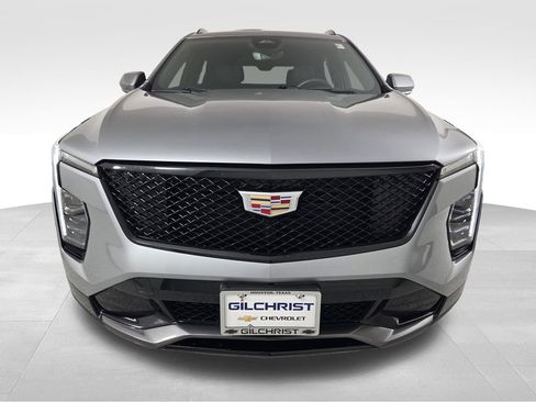 Used 2024 Cadillac XT4 Sport image 6
