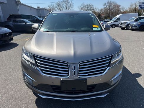 Used 2017 Lincoln MKC Reserve image 3