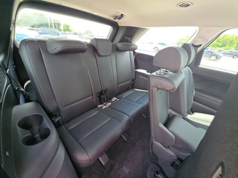 Used 2026 Hyundai Palisade SEL FWD image 11