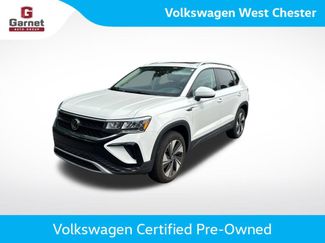 Used 2024 Volkswagen Taos SE w/ Panoramic Sunroof Package AWD/4WD 360° Tour