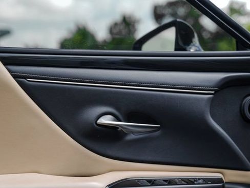 Used 2020 Lexus ES 350 w/ Accessory Package 2 FWD image 47