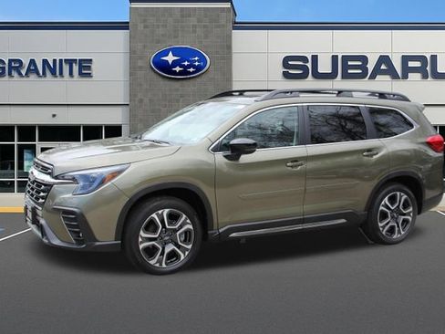 Used 2025 Subaru Ascent Limited AWD/4WD image 6