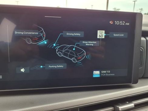 New 2026 Hyundai Santa Fe SE image 9