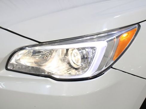Used 2016 Subaru Legacy 2.5i Premium image 32