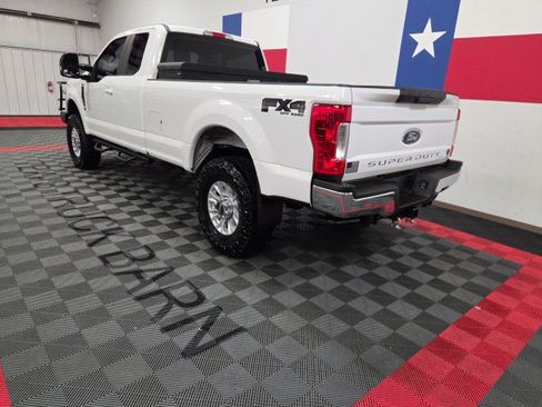 Used 2019 Ford F250 XL w/ XL Value Package AWD/4WD image 5