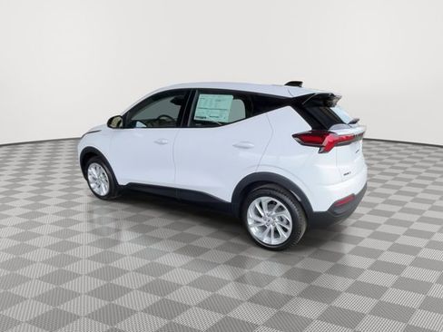 New 2027 Chevrolet Bolt LT w/ Comfort Package FWD image 5