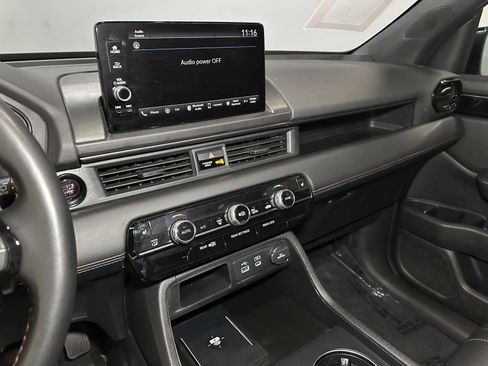 Certified 2023 Honda Pilot TrailSport image 28