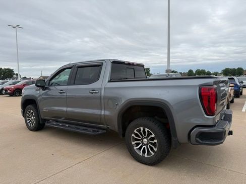 Used 2020 GMC Sierra 1500 AT4 w/ Off-Road Performance Package AWD/4WD image 6