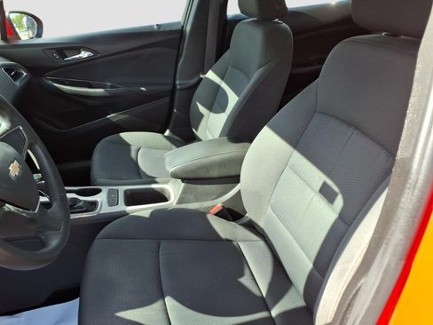 Used 2016 Chevrolet Cruze LS FWD image 11