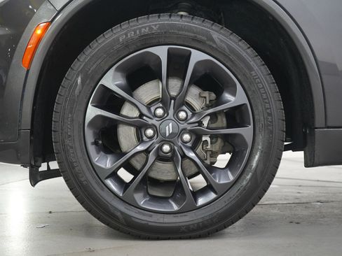 Used 2021 Dodge Durango GT image 31