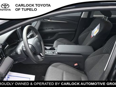 Used 2026 Toyota Camry LE FWD image 11