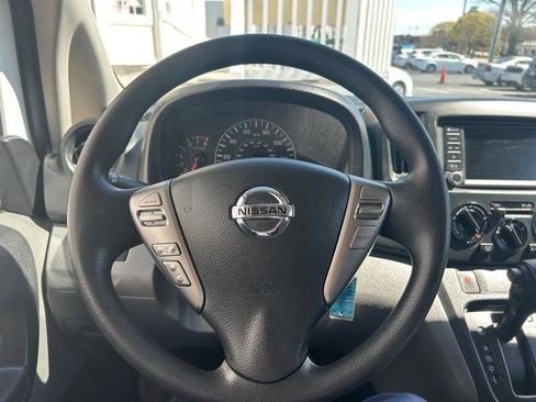 Used 2021 Nissan NV200 S w/ Back Door Glass Package FWD image 10