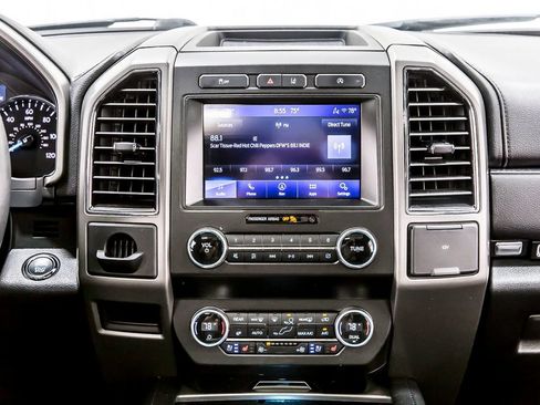 Used 2020 Ford Expedition XLT w/ Equipment Group 202A RWD image 20