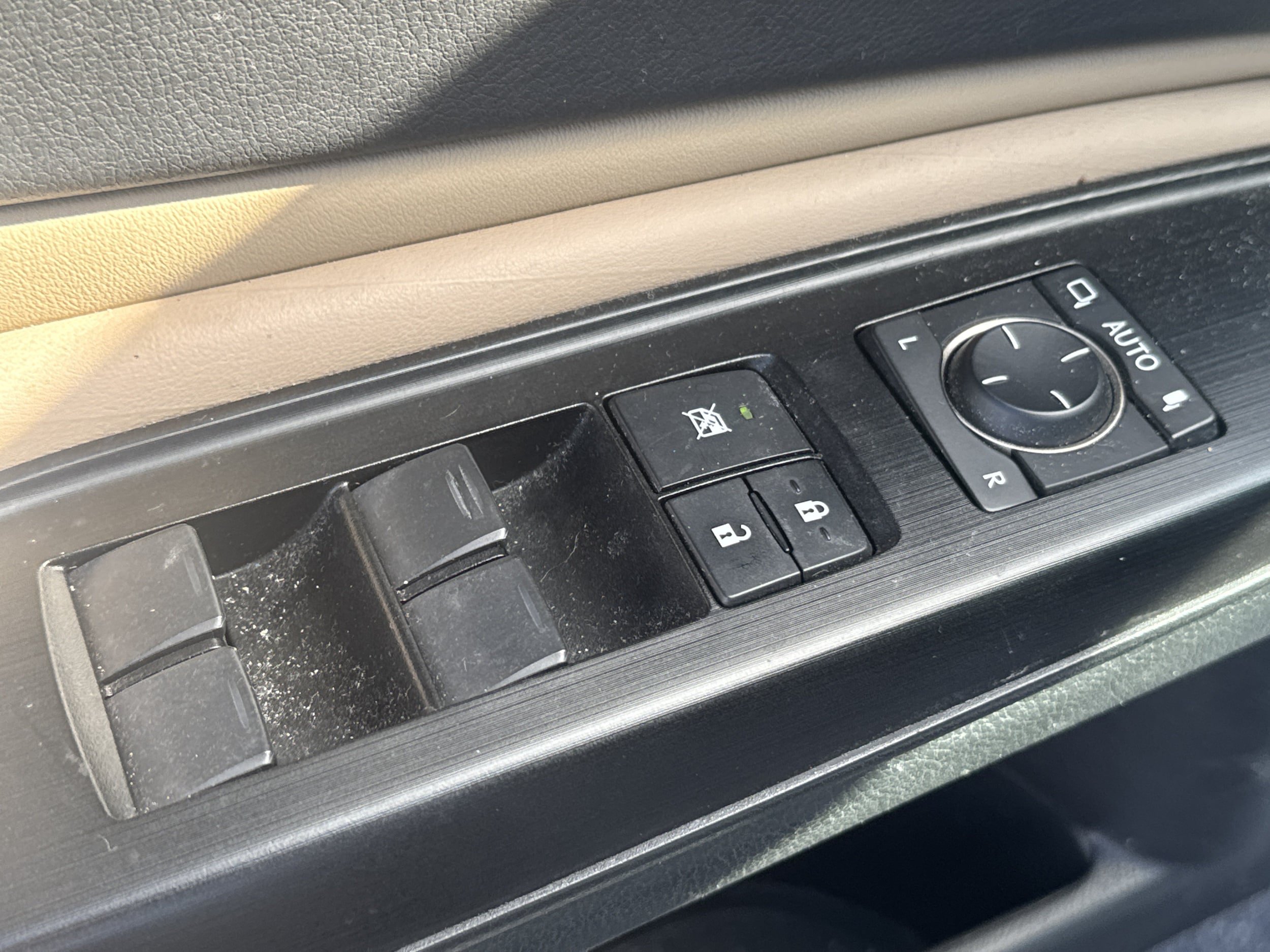 Used 2020 Lexus ES 350 w/ Premium Package FWD image 21
