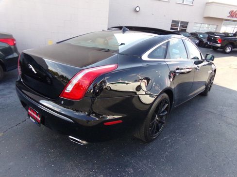 Used 2013 Jaguar XJ AWD image 30