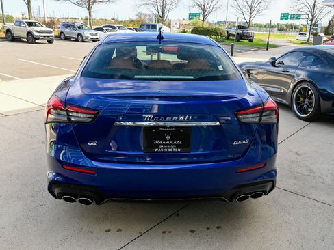 Used 2022 Maserati Ghibli Modena Q4 AWD/4WD image 6