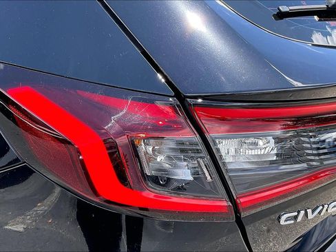 Used 2023 Honda Civic EX-L image 28
