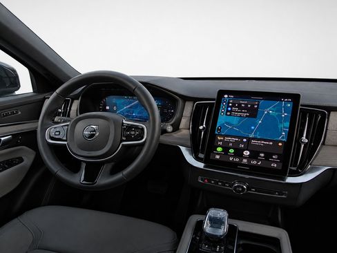 Certified 2026 Volvo XC90 T8 Plus w/ Protection Package Premier AWD/4WD image 21