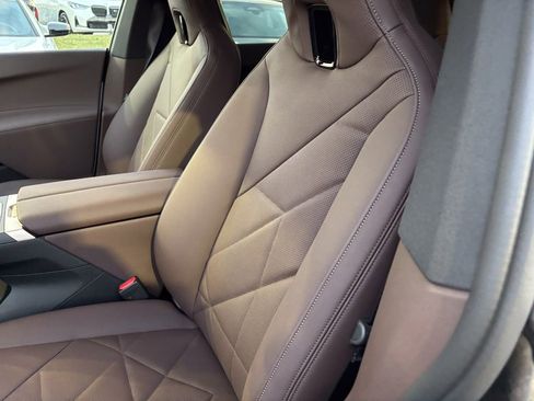 Used 2026 BMW iX xDrive45 image 13