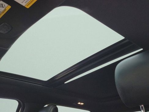 Used 2016 Ford F150 Platinum w/ Equipment Group 701A Luxury image 20