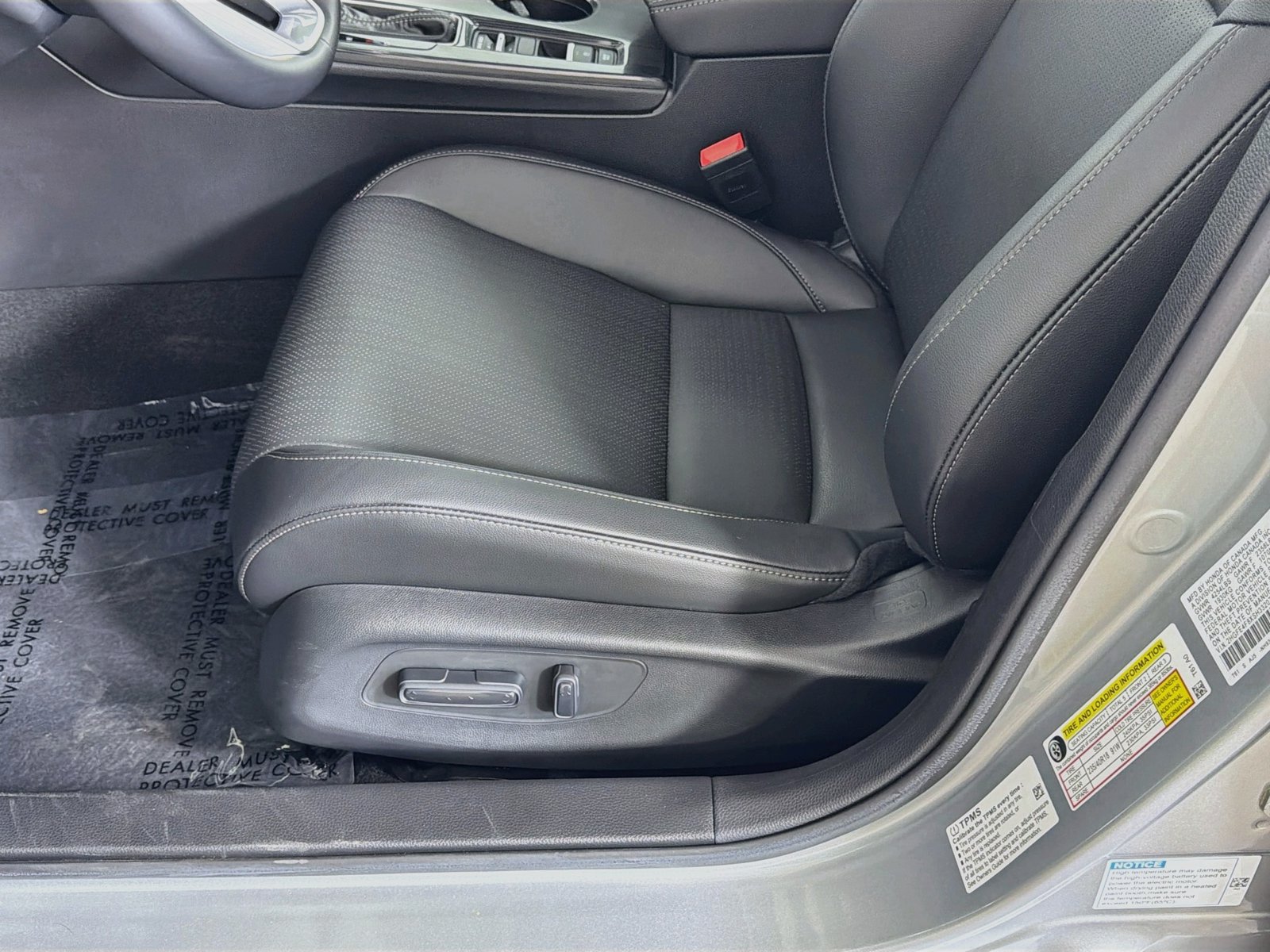 Used 2025 Honda Civic Sport Touring image 24