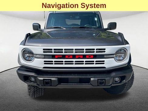 Used 2025 Ford Bronco Heritage Edition AWD/4WD image 4