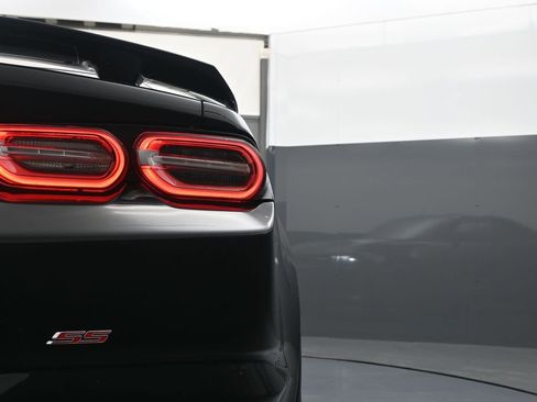 Used 2019 Chevrolet Camaro SS image 18