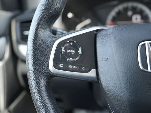 Used 2019 Honda CR-V LX image 24