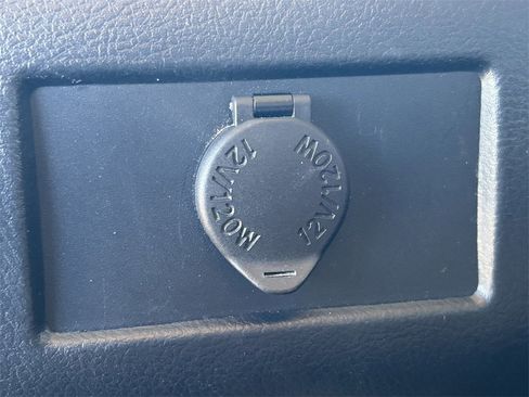 Used 2019 Toyota Tundra SR5 image 21