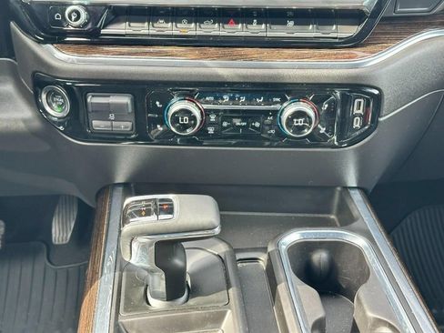 Used 2024 GMC Sierra 1500 Elevation AWD/4WD image 14
