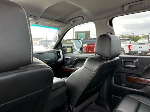 Used 2019 GMC Sierra 2500 SLT w/ Duramax Plus Package image 30