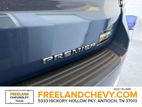 New 2026 Chevrolet Suburban Premier image 11