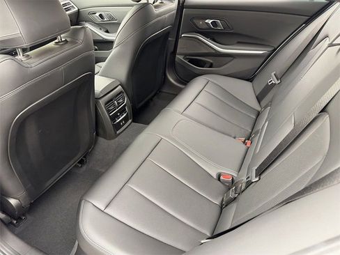 Used 2025 BMW M340i w/ Premium Package image 17