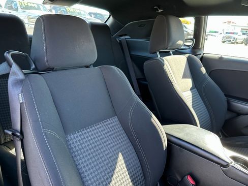 Certified 2022 Dodge Challenger SXT w/ Blacktop Package image 15