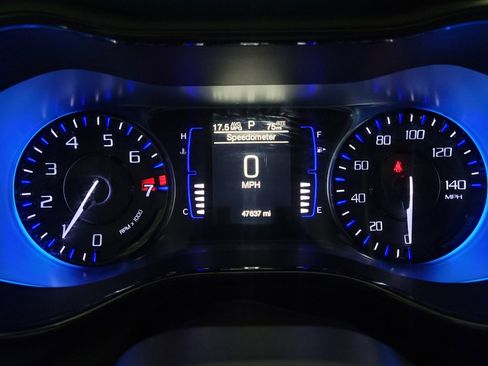 Used 2015 Chrysler 200 S AWD/4WD image 23