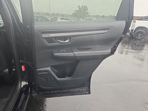 Used 2025 Honda CR-V Sport-L image 29