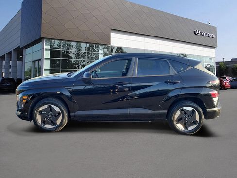 Certified 2024 Hyundai Kona SEL FWD image 3