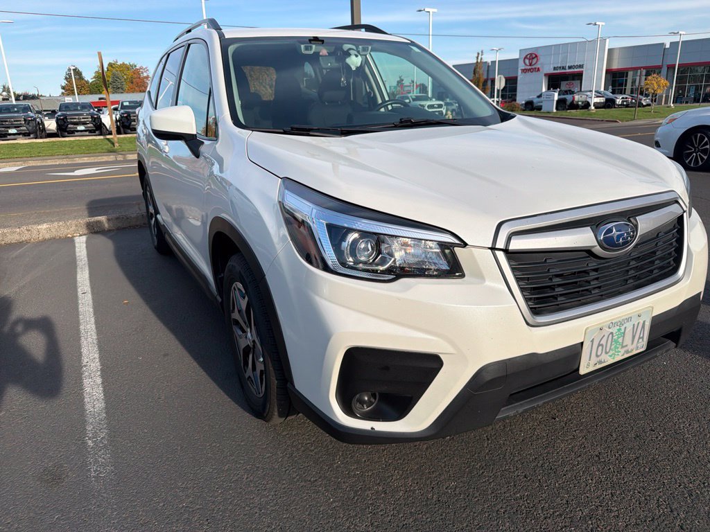 Used 2019 Subaru Forester Premium AWD/4WD image 1