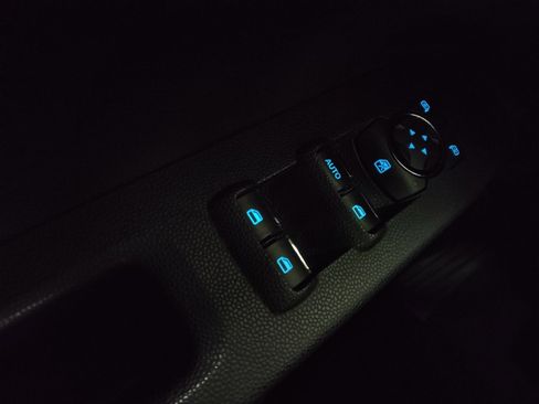 Used 2020 Ford EcoSport SE image 27