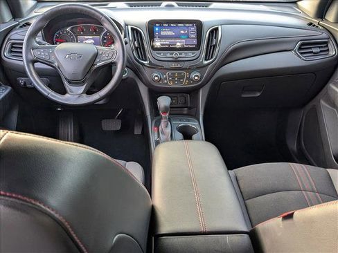 Used 2022 Chevrolet Equinox RS w/ Infotainment Package FWD image 16