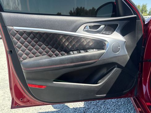 Used 2019 Genesis G70 3.3T Dynamic RWD image 15