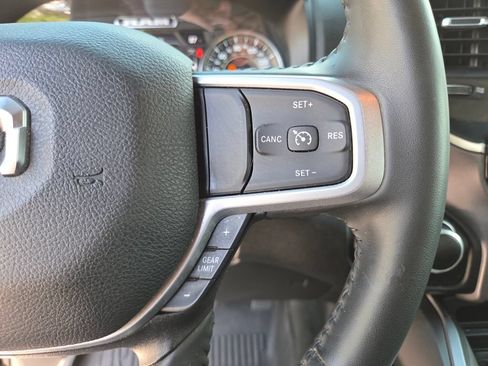 Used 2024 RAM 1500 Big Horn RWD image 34