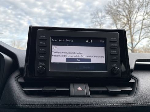 Used 2019 Toyota RAV4 LE w/ All Weather Liner Package image 16