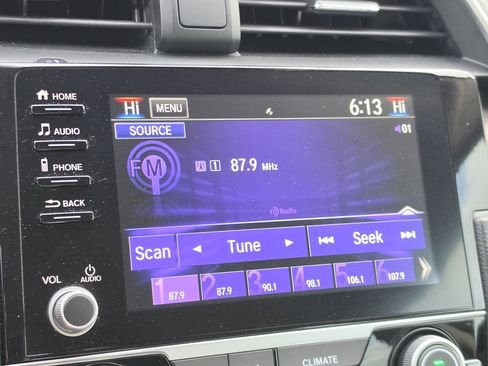 Used 2021 Honda Civic EX-L image 17